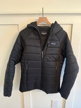 Patagonia Hyper Puff Black Quilted Insulated Hooded Jacket
